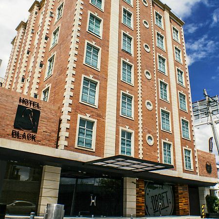 Hotel Black Usaquen ボゴタ エクステリア 写真
