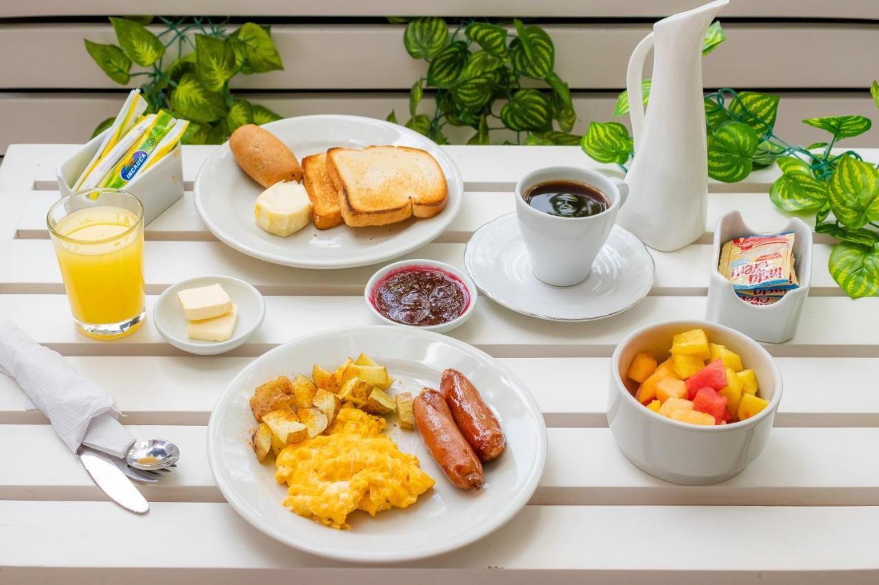 Hotel Black Usaquen ボゴタ エクステリア 写真