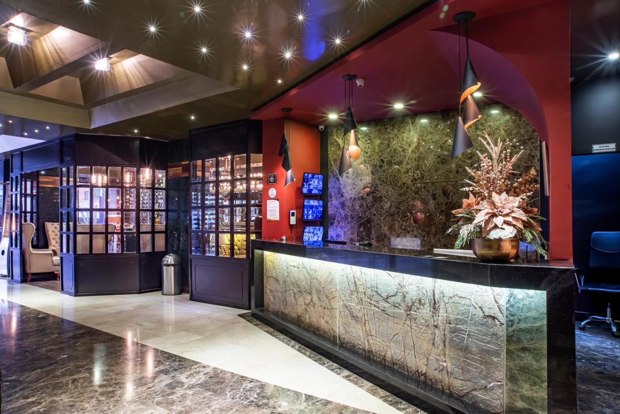 Hotel Black Usaquen ボゴタ エクステリア 写真