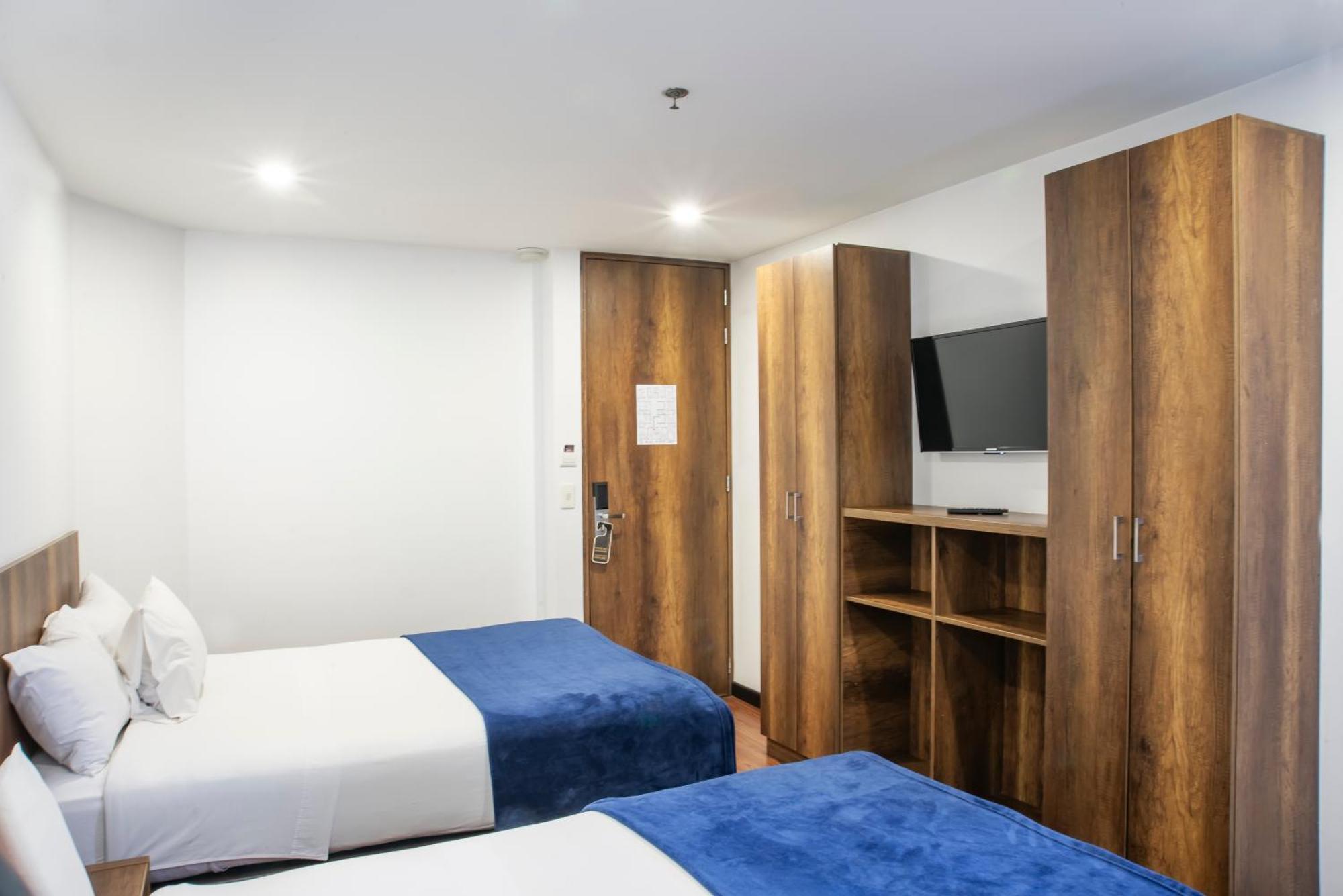 Hotel Black Usaquen ボゴタ エクステリア 写真