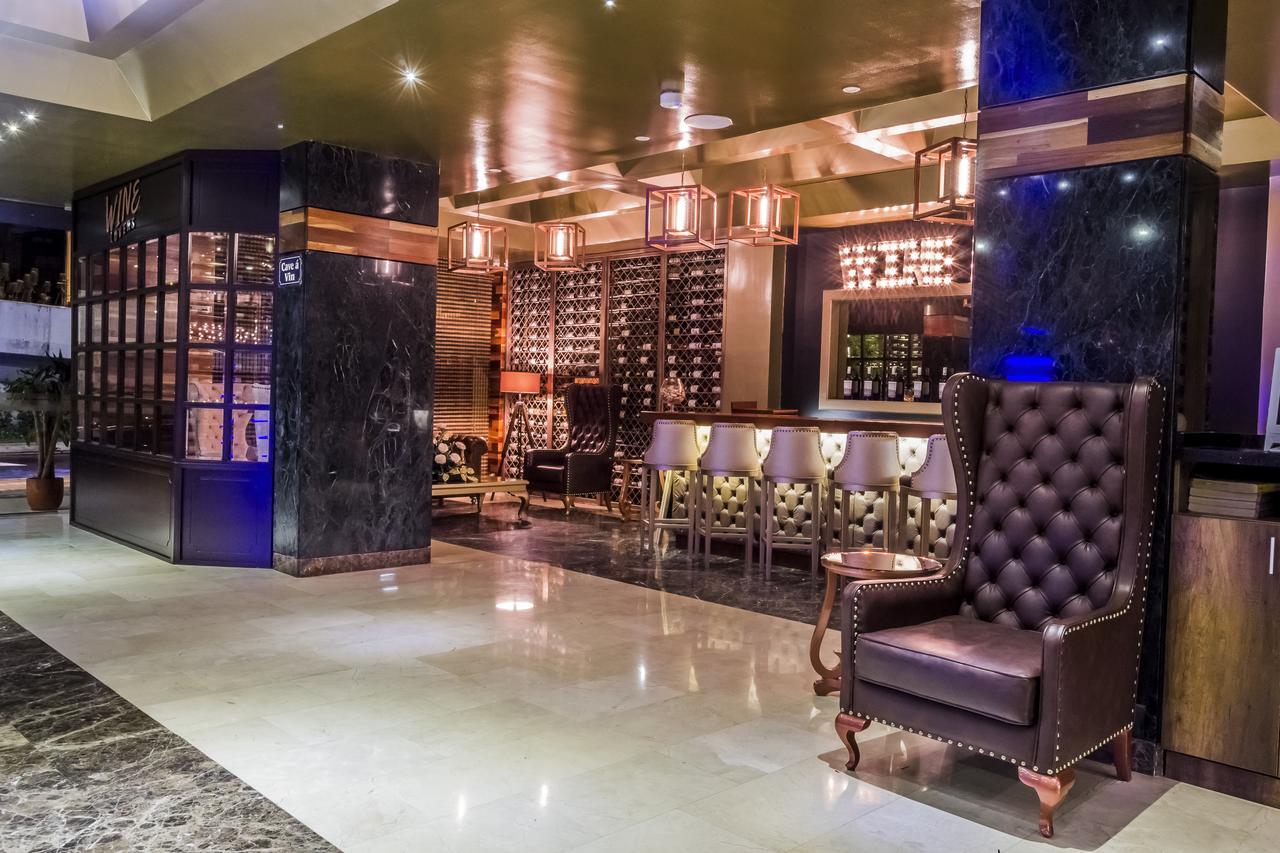 Hotel Black Usaquen ボゴタ エクステリア 写真